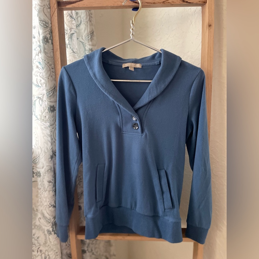 Banana Republic Blue Women's Top with Button Detail